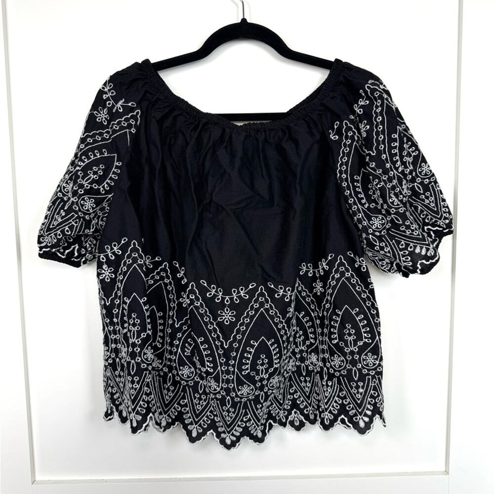 Gap Off The Shoulder Black White Eyelet Blouse Top Size Large